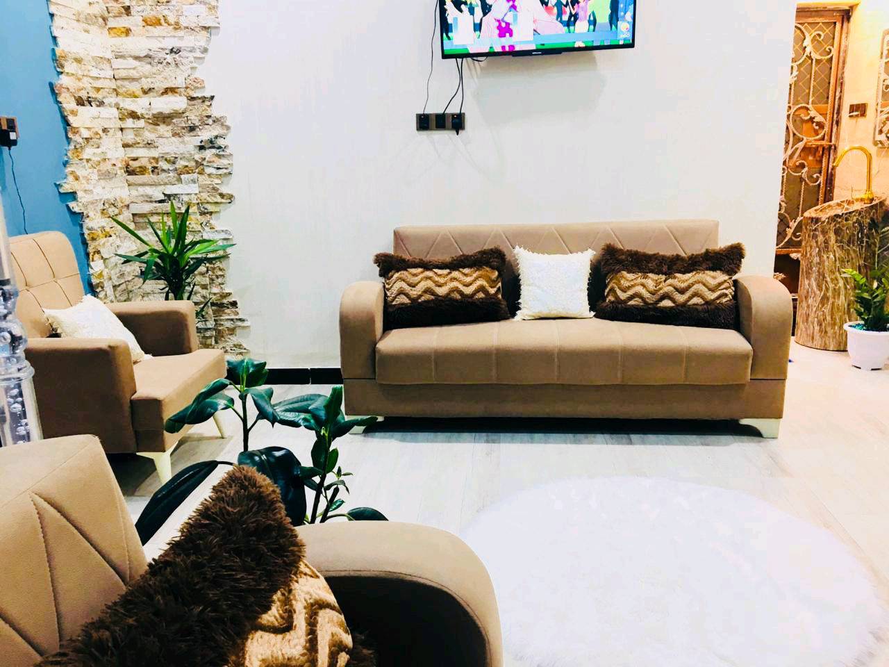 السلام عليكم بيت للبيع مساحة 200 متر بناء حديث طابوك طابق واحد غرفتين مؤثث اثاث كامل مطبخ مؤثث بالكامل و كل غرفة مؤثثة وبيها سبلتين وبالصالة سبلتين ومؤثثة وبالمطبخ سبلت والاستقبال سبلت وغرف نوم وصالة مؤثثة البيت كامل وجاهز للسكن الموقع الريان مقابيل ملعب الريان وموقعة محدد ع الخرائط بالصور 
السعر 140 مليون وقابل للتفاوض
للأستفسار ***********
........................................................................................................................................................................................................................................................................................................................................................................................................................................................................................................................................................................................................................................................................................................................................................................................................................................................................................................................................................................................................................................................................................................................................................................................................................................................................................................................................................................................................................................................................................................................................................................................................................................................................................................................................................................................................................................................................................................................................................................................................................................................................................................................................................................................................................................................................................................................................................................................................................................................................................................................................................................................................................................................................................................................................................................................................................................................................................................................................................................................................................................................................................................................................................................................................................................................................................................................................................................................................................................................................................................................................................................................................................................................................................................................................................................................................................................................................................................