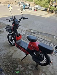 دراجه شحن البيع حجم 20  نظافه 100/100  استعمال قليل استفسار 0773106580...