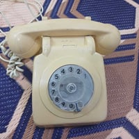 هاتف أرضي • السبعينات • صنع بالعراق