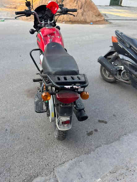 سلام عليكم دراجه للبيع بوكسر  موديل 2023 مرقم بغداد مداور ثاني يوم سعره ملوينين و500 وبيهه مجال للشراي مو شراي لا تدخل وهاذه رقمي ***********والف رحمه لوالديكم لا تكسرون بسعره
