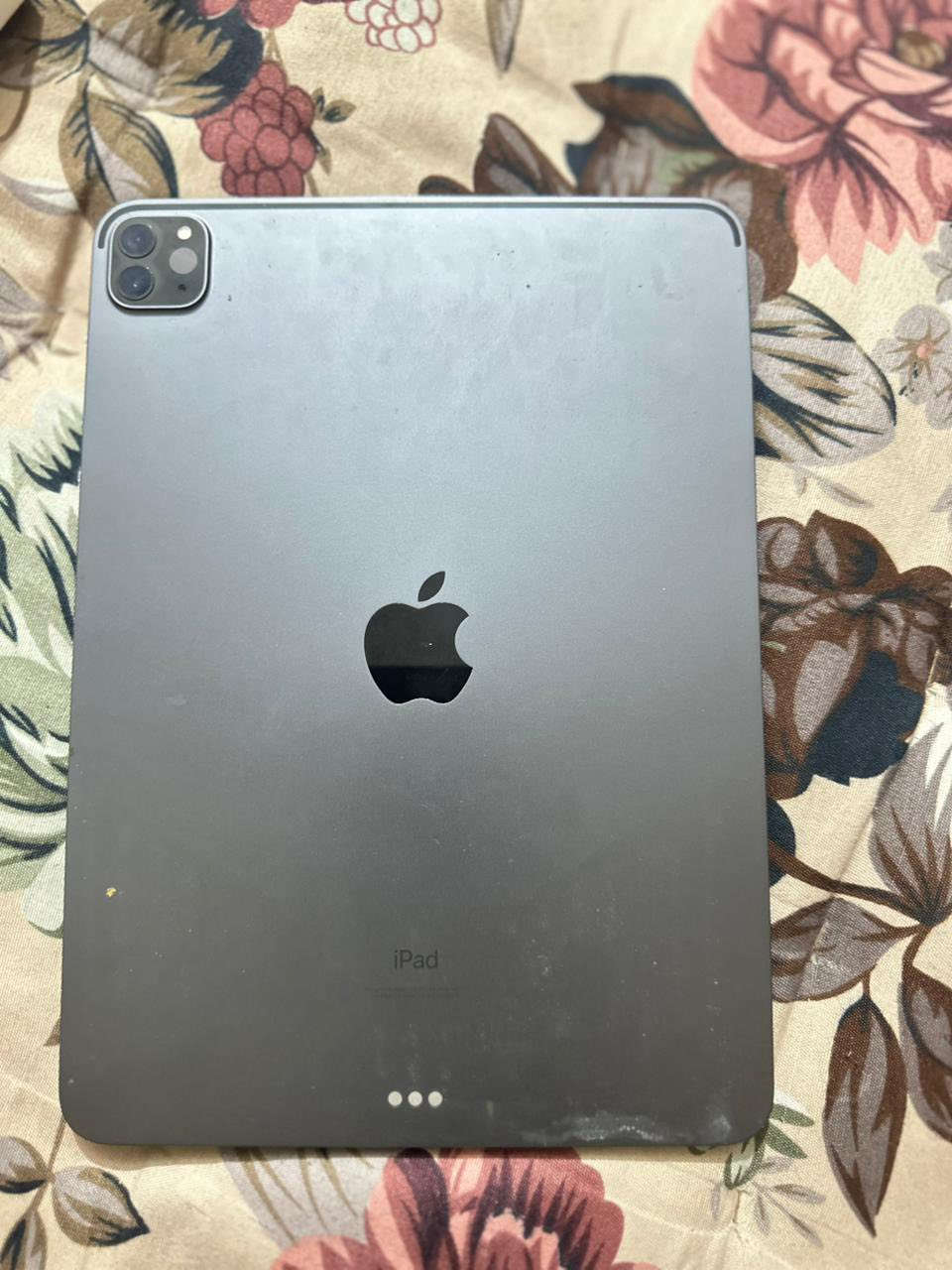 ايباد آيفون ١١برو ماكس
١١ انج الجيل الثالث 
السعر ٧٢٥ ألف


**إذا كنت صاحب هذا الإعلان وتريد حذفه لأي سبب، رجاءا أرسل رسالة إلى الدعم الفني**