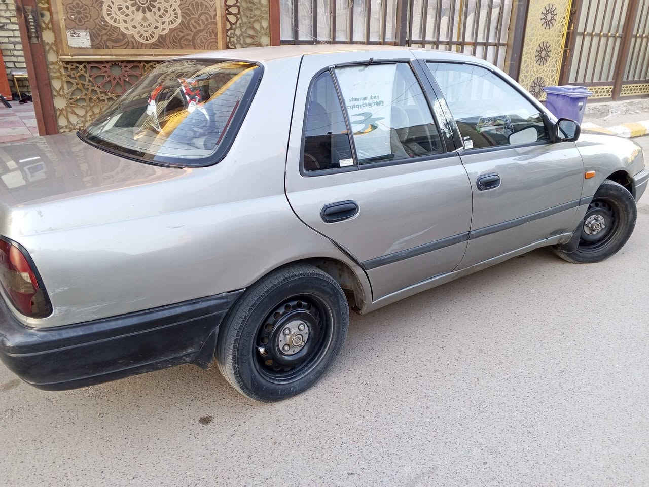 نيسان بريميرا موديل 90 كير اوتوماتيك تبريد ثلج تخم تايرات كهربائيات كلها شغاله لايتات زنون بدون حادث ولا تبديل مصبوغه احزام اثر الجراد فقط الجماليه اي نقص مابيها استخدام مال بيت السعر 34 شهداء البياع شارع المضخة الاول 
*********** بغداد, العراق
