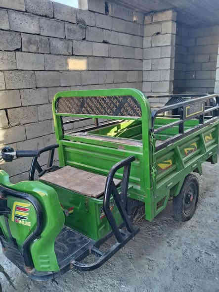 سلام عليكم لبيع ستوتة شحن متروكة صارلهة فترة وباترياتهة كاعدة سعر 550وبيهة مجال ستفسار ***********
