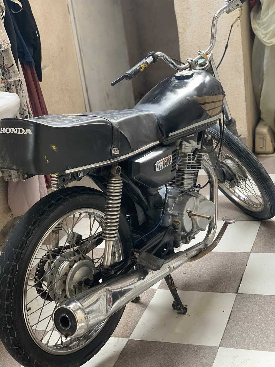 اربعه كلك مكفول كلشي  ما ناقصه السعر 250مكاني كربلا الحر خابرني وبخدمتك هاذه رقمي ***********
