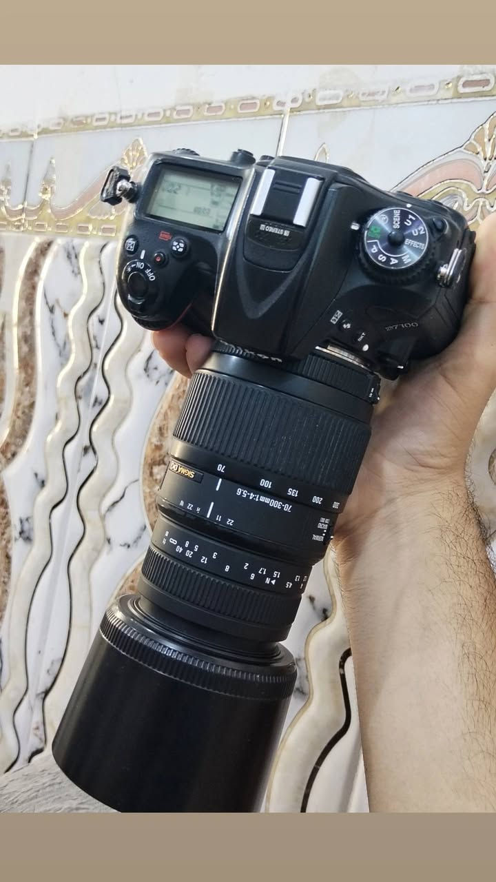 علئ بركت الله
للبيع كامرا نيكون 7100 
عدسة18.140
زوم رياضي سيكما 70.300
بطارية
رام
شاحنة+ واير
وايد نقل+ توصاله
السعر 675وبيها مجال
يوجد توصيل


**إذا كنت صاحب هذا الإعلان وتريد حذفه لأي سبب، رجاءا أرسل رسالة إلى الدعم الفني**