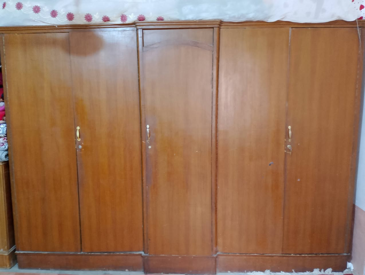 كنتور للبيع خمس أبواب السعر 150 وبي مجال


**إذا كنت صاحب هذا الإعلان وتريد حذفه لأي سبب، رجاءا أرسل رسالة إلى الدعم الفني**