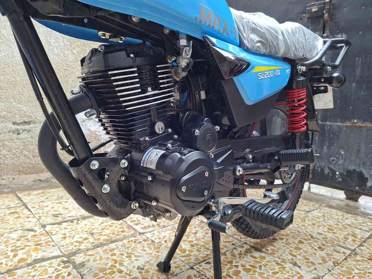 سونلنك ماكس الاصلي للبيع
دراجة اخت الزيو ماشيه ١٩٠٠ فقط ما متشغله دلفري ابد
استخدام شخصي والدهن كله امزويل وحتى التايرات ما مبنچره ابد
نضيفه كلش حتى شخط ما بيها والصور تحكم
وكل نقص ما بيها گبل للشارع
مكينة ٢٠٠ وبقية مواصفاتها معروفة
مكاني بغداد الحسينية ويوجد توصيل لمناطق بغداد القريبة بجهة الرصافة
***********

السعر مليون و٥٠ وبيها مجال ان شاء الله
