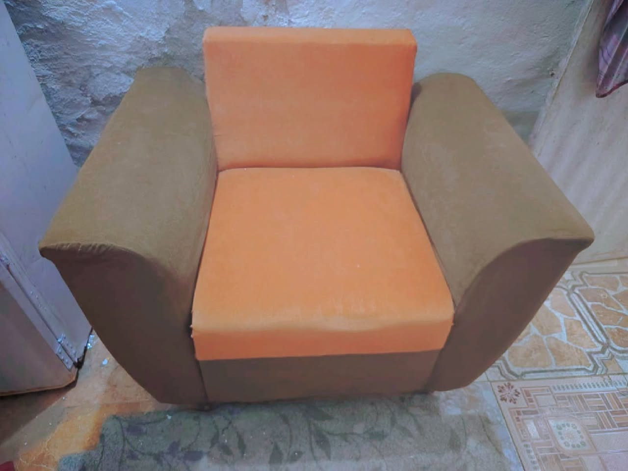 تخم تزكام نضيف جدا 
ب 110 بحي ميلاد


**إذا كنت صاحب هذا الإعلان وتريد حذفه لأي سبب، رجاءا أرسل رسالة إلى الدعم الفني**