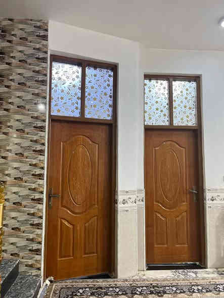 قرب مدرسة عز العرب الابتدائية 

_____________________________

#مــــــحتويات_الـــــــدار 🔻

غـــرفتين نوم  وصاله وكليدور كبير  ومطبخ حار وبارد  ومجمع صحيات خارجي وداخلي

للأســــتـــفـــســـار الاتـــصـــال عـــلـــى 🔻🔻

 الرقم 

*********** 

                     وآتســــــاب☎️ موجود 

_____________________________

_____________________________
