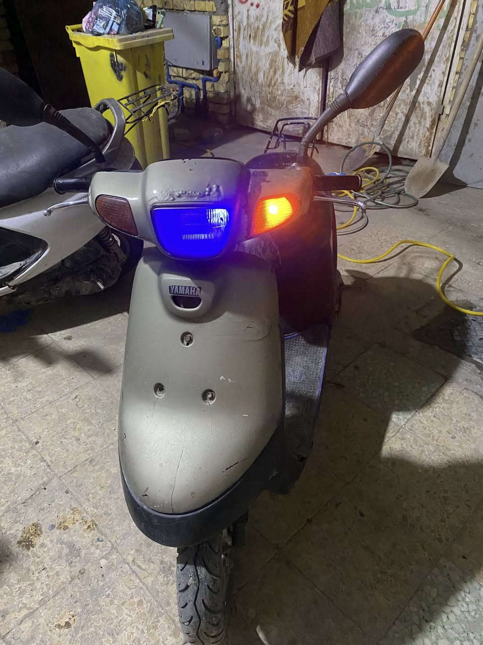 السلام عليكم دراجة زعرة للبيع  رايدها 350 وبيها مجال للشراي نظيفة كلش ما مفتوح مال جناي كهربائيات كلها شغالة هندر من كلشي ترايك للبصرة تجي تفحص وتشوف انظف من صور كله بلادي 

خاص او رقم ***********
