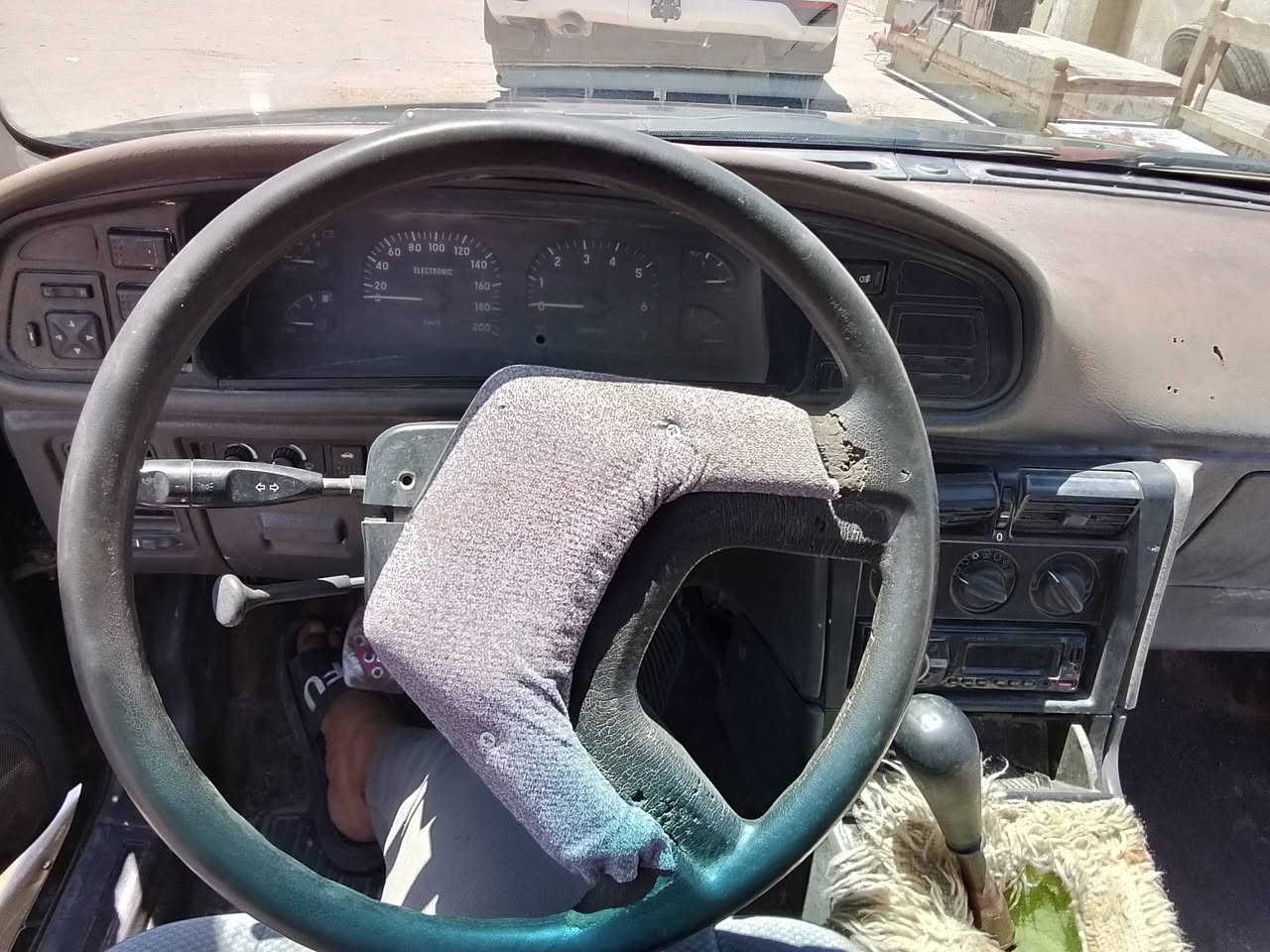السلام عليكم دايو برنس للبيع محرك بي تبخير كير جديد صدر نضيف دواخل نضيفه رقم ديالى سنويه نافذه السعر 17 وبيه مجال مكان السياره خان بني سعد ***********

