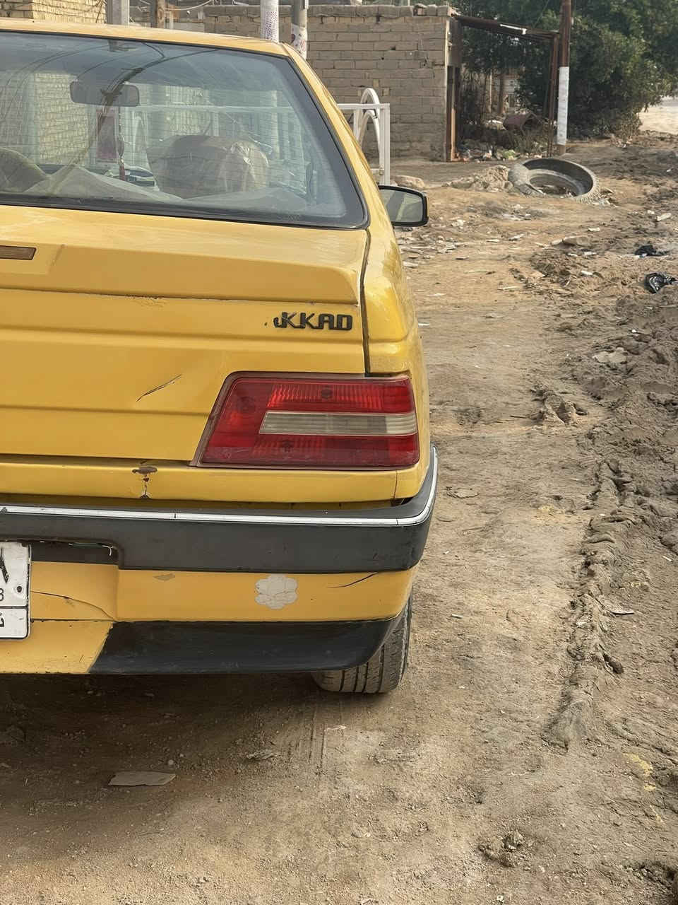 بيجو 405 للبيع تفاصيل علة هاذ رقم لحد يراسل خاص *********** مكان ناصريه مركز
