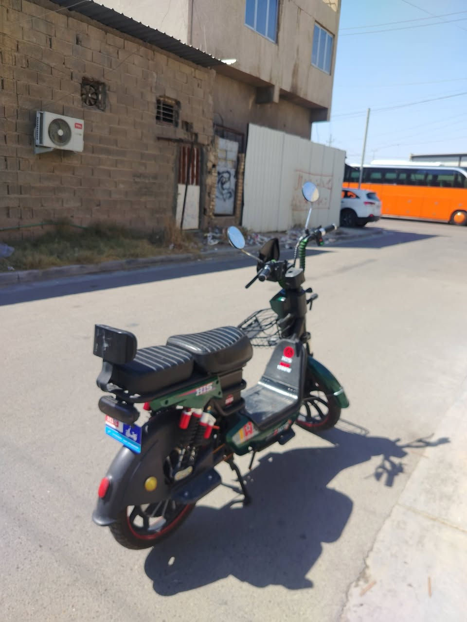 دراجه HIS ملف 1200W خمس بطاريات 60V تاير ويل 17 دراجه جديدي و نضيفه حيل و شخط ما بيهه بس الدوشمه مال الكشن و الدراجه كامله و بلوتوث و لدات كله جديد بس بيهه تلث بطاريات تعبانات يرادلهن تبديل و كلشي ما بيهه غيرهن السعر 350 و بيهه مجال
***********
دراجه HIS ملف 1200W خمس بطاريات 60V تاير ويل 17 دراجه جديدي و نضيفه حيل و شخط ما بيهه بس الدوشمه مال الكشن و الدراجه كامله و بلوتوث و لدات كله جديد بس بيهه تلث بطاريات تعبانات يرادلهن تبديل و كلشي ما بيهه غيرهن السعر 350 و بيهه مجال
