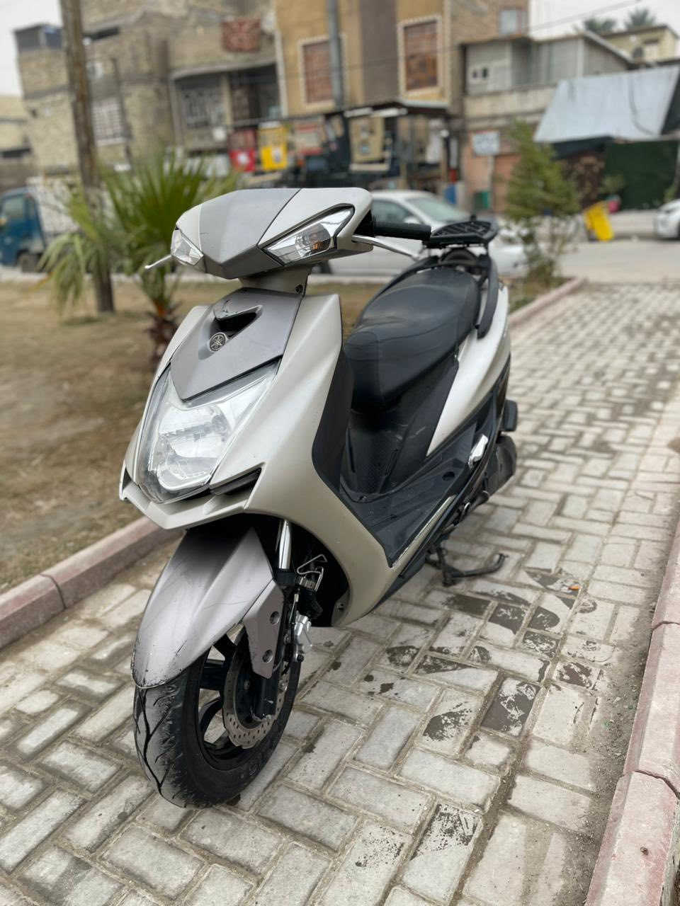 شباب سكنس شمعه ياباني مكفوله كفاله عامه ماشيه ٢٢سعر مليون وربعرقم ***********
