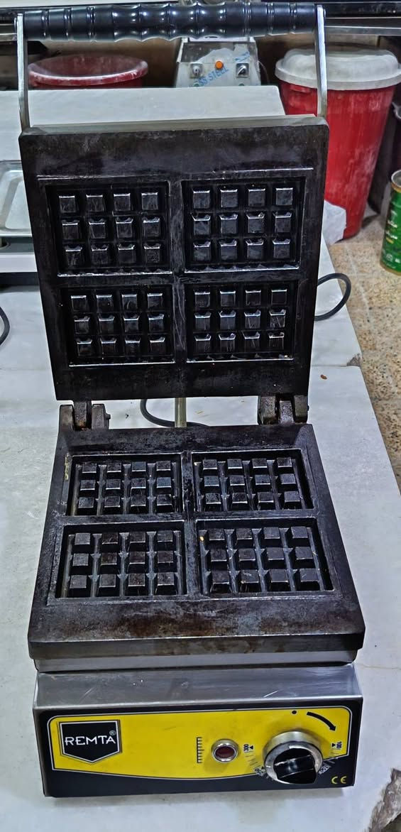 أغراض للبيع مكاني الكاظميه
للاستفسار ***********
