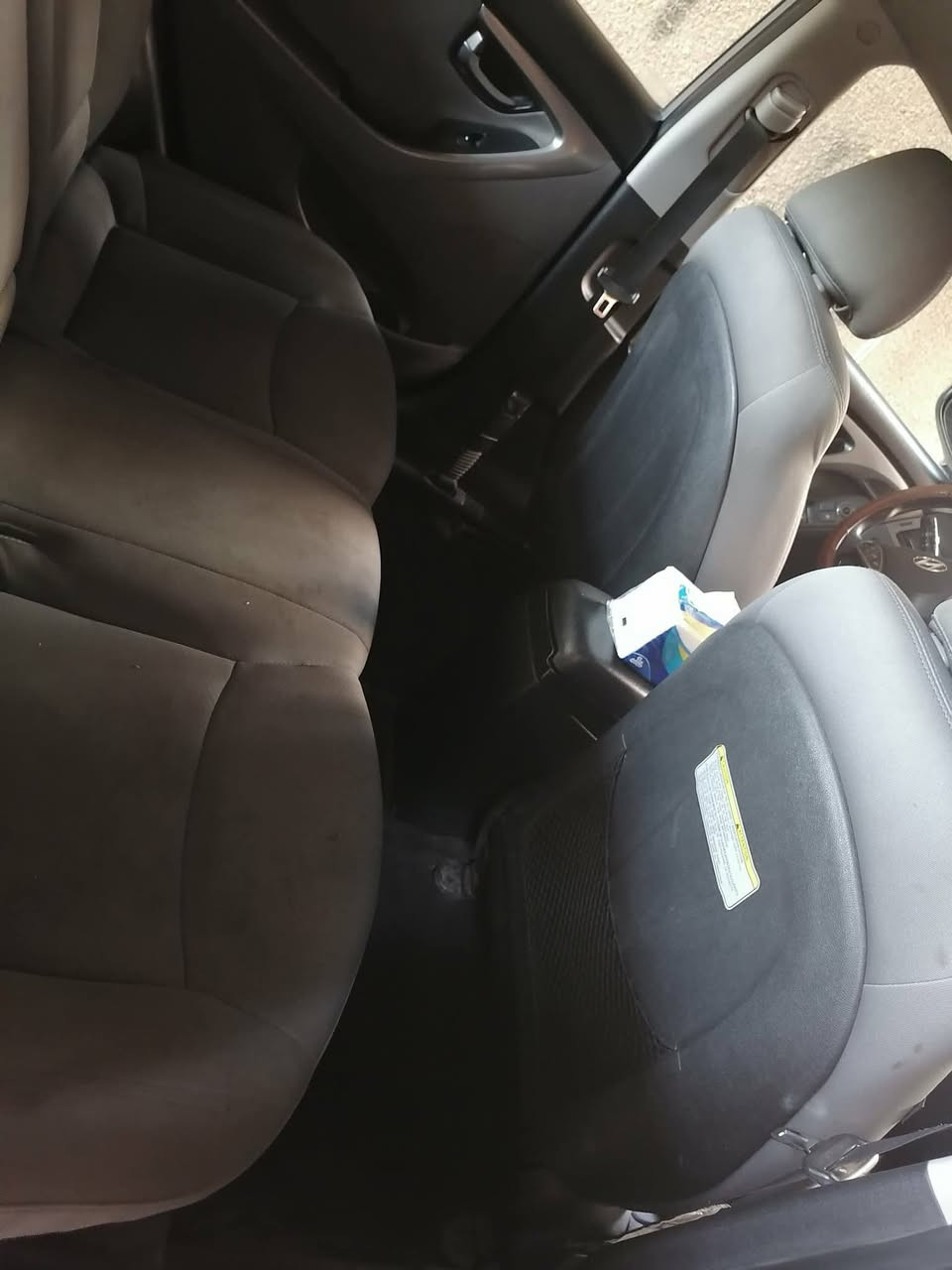 النترا ٢٠١٣ أمريكي الكير والمحرك مكفولات والباقي التفاصيل بالصور السعر ٩٥ وبيه مجال ***********
