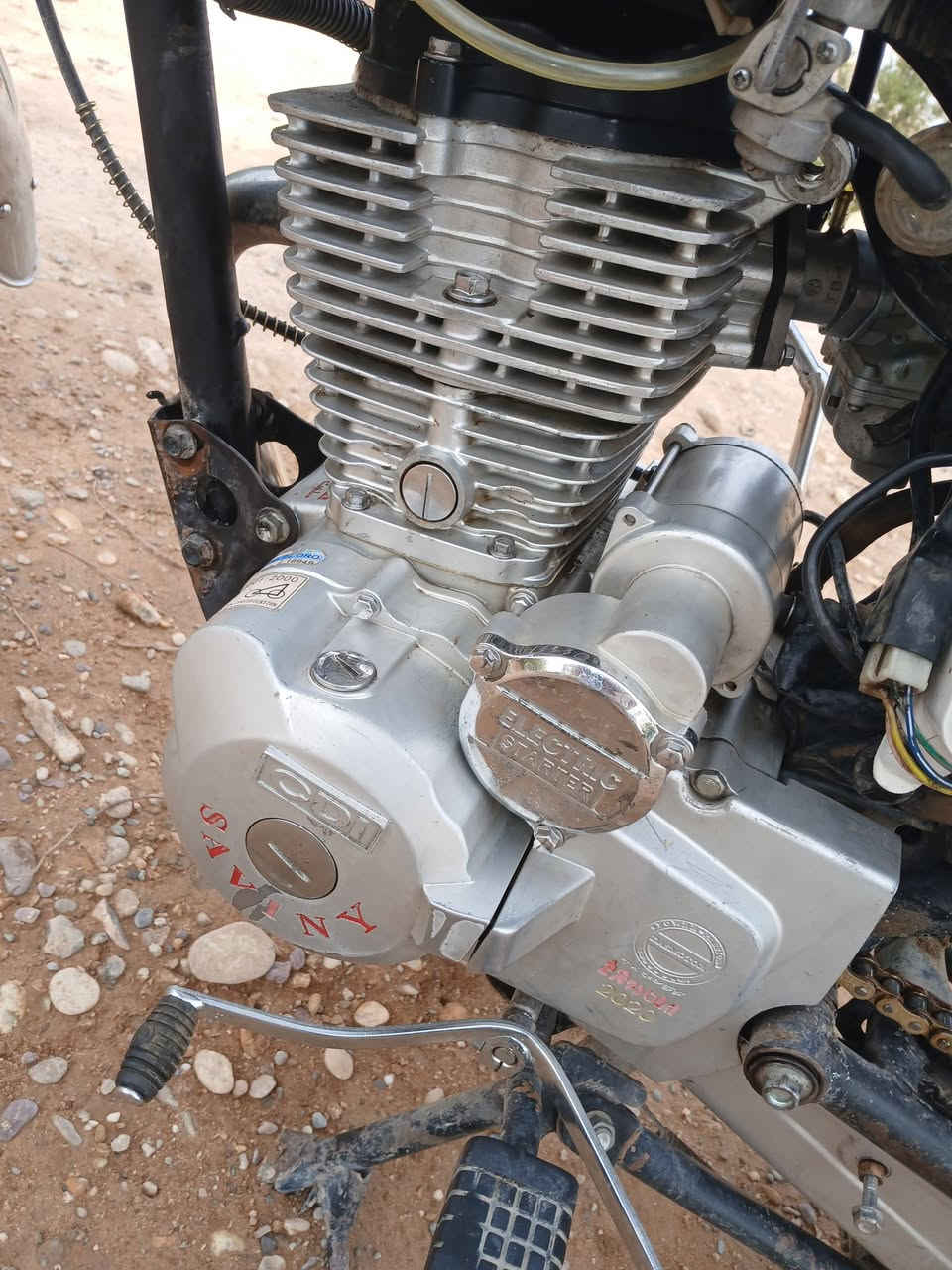 السلام عليكم عندي هاذه سيفان للبيع موديل 20 محرك مفتوح مبدل والفات بس شرط وياله شرط عدله شاصي شرط عدل كهربائيّات كامله نشاط فول نضافه فول جديد بمعنى الكلمه المكان صلاح الدين بيجي الحجاج ملاحظة صالنصه جعره وهاذه رقمي بس واتساب *********** تجي تفحص وتأخذ كامل والسعر خاص
