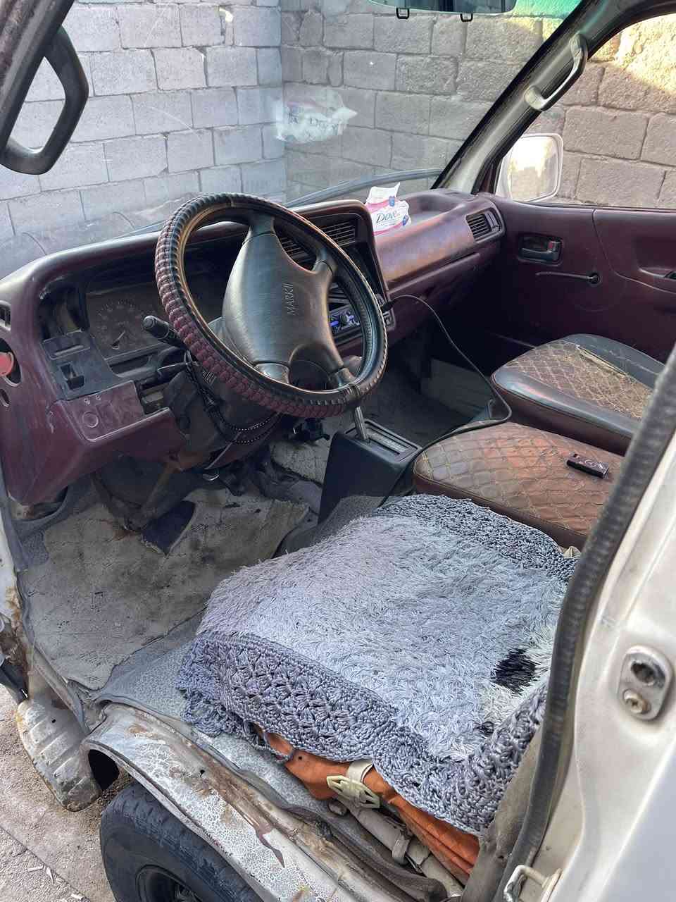 هايس مديل96مصفره هيه وغرامات تحويل مكينه وكير ونجي اوتماتيك عنواني البصره سياره جاهز ***********
