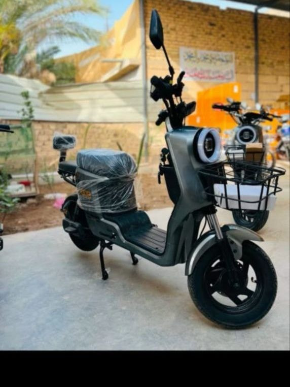 سلام عليكم دراجه شحنR9موديل 2025 تمشي 60كيلو متر حقيقي محرك برجلس1200واط شاصي كاربون ستيل دسك أمامي وخلفي فول مواصفات اناره ال دي وبيها بكR رقم الهاتف ***********وتساب وهذه رصيد ***********
