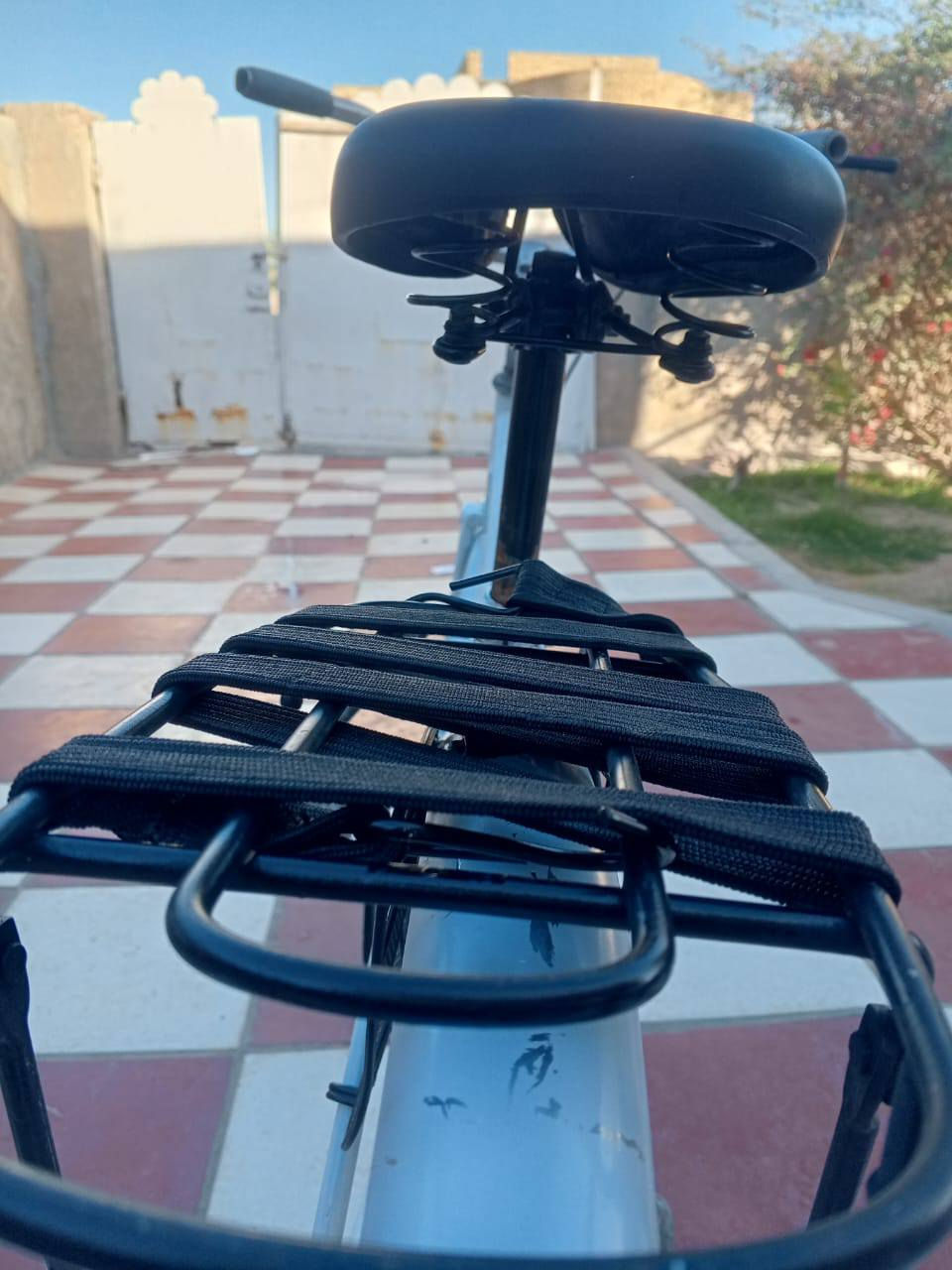 سلام عليكم ورحمه الله وبركاته باسكل للبيع جديد النضافة واضحة موديل 19 شركة سانتوس كامل مكمل مابي نقص لو برغي المكان بابل الحله لاستفسار *********** السعر 65 أو بي مجال ملاحظه مكلف بلنشر
