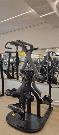 تجهيز اندية رياضية • معدات رياضية • زومبا