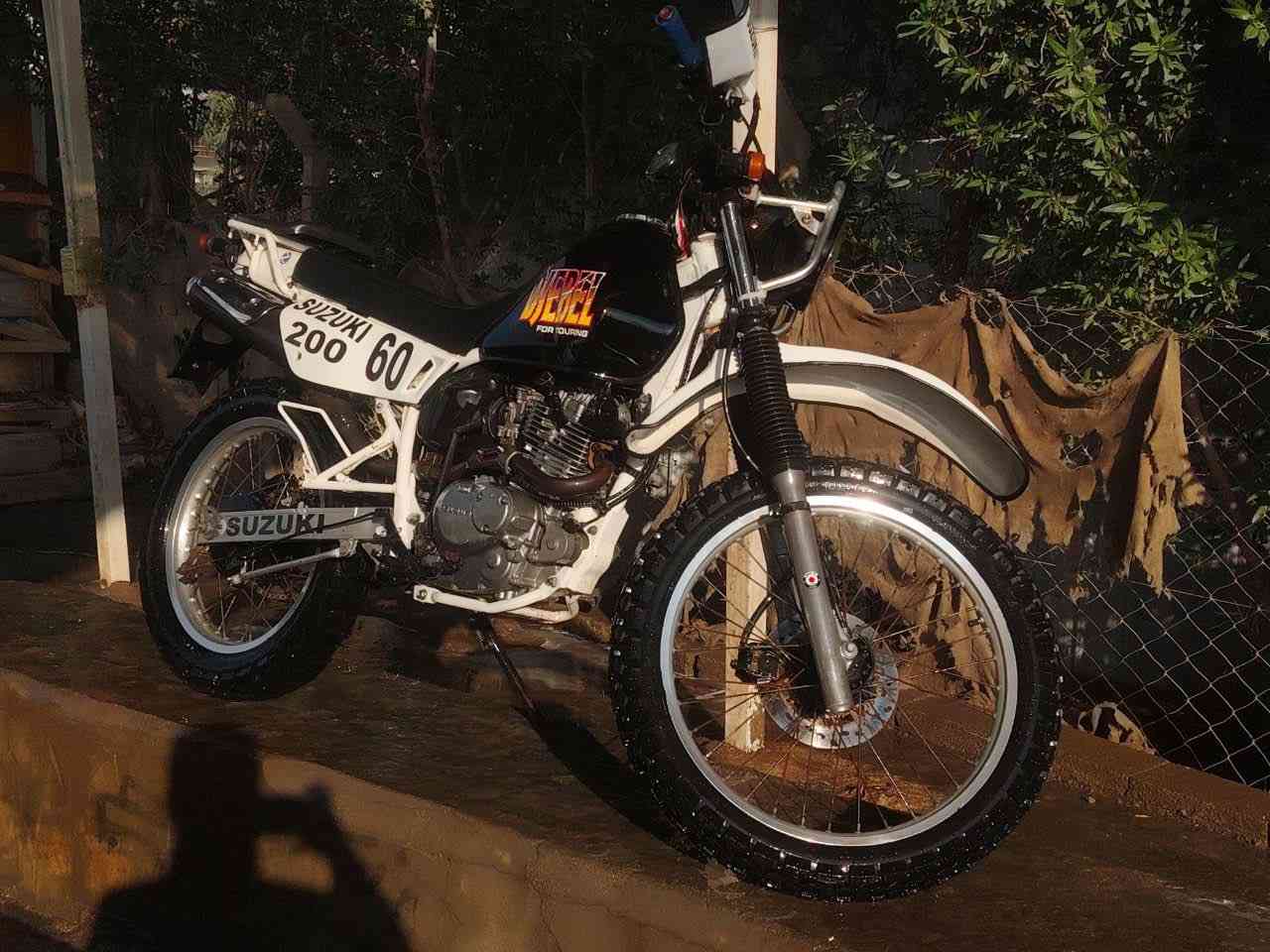 السلام عليكم (دراجه قفاز دجبل 200 مبدل بيها بس بوشه فقط ولباقي شركه ) السعر خاص وهاذ رقمي *********** مكلف بنشر
