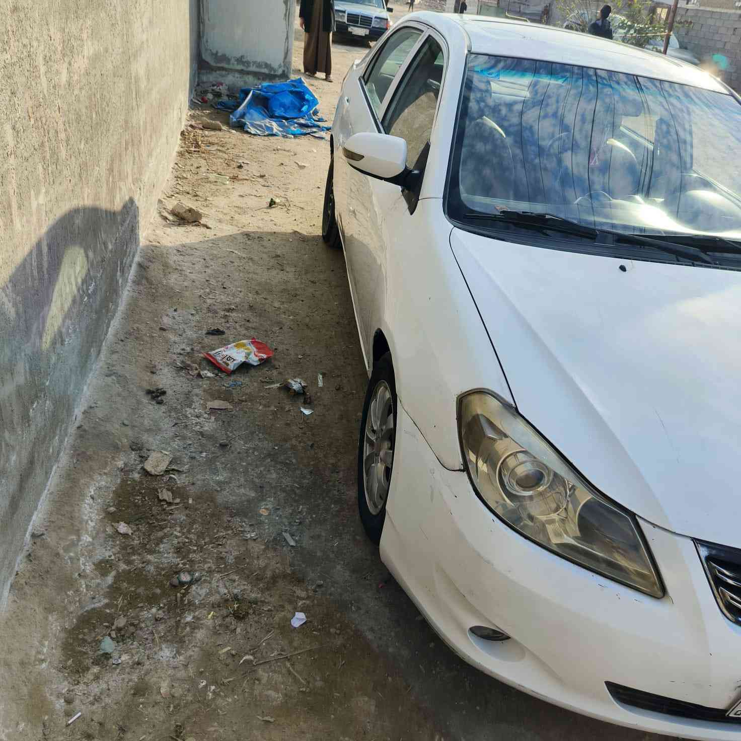 سلام عليكم بي وايدي موديل ٢٠١٣ رقم بغداد بسمي محرك ١٦٠٠ كشنات جلد سياره حلوه ٤٨ورقه وبيه مجال العنوان بغداد الصابيات قرب جسر المثنى الدوار / هذا رقم صاحب السياره اني مكلف بنشر 
 *********** /   ***********
