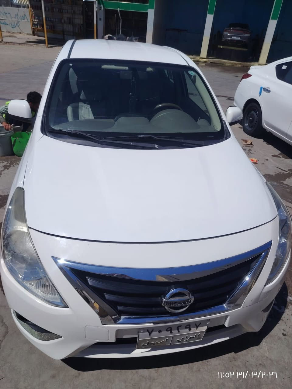 السلام عليكم 
نيسان سني عندي ام لبليته الزركه 
السياره حلوه ونضيفه مديل 2022 بيه 4 قطع بارد 
وبارد جبير فقط الباب الايسر 
مسويه عدل ماتبين 
شاشه أندرويد 
دوشمه جلد 
ماشيه 120
تبريد  تدفئه وحداده 
كامره خلفيه
حساسات خلفيه 
بيه كسر دعاميه إماميه خفيف 
تايرات جدد
منضومه بانزين جديده
سنويه نص 27 بعدهي ما منتهيه 
السعر 105
رقم ابو السياره  ***********
