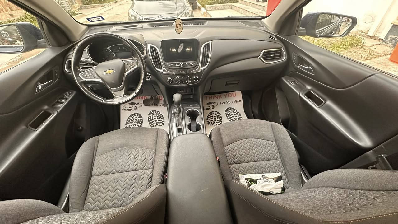 كوينكس موديل ٢٢ Lt
فول مواصفات عدا الفتحه
ماشيه ٥٢ ألف كيلو يعني ٣٠ ألف ميل
حادثه موجود بالصور والتقرير 

الخاص مفتوح وهذا رقم فقط واتساب
***********

سعرها 158 وبيها مجال بسيط
