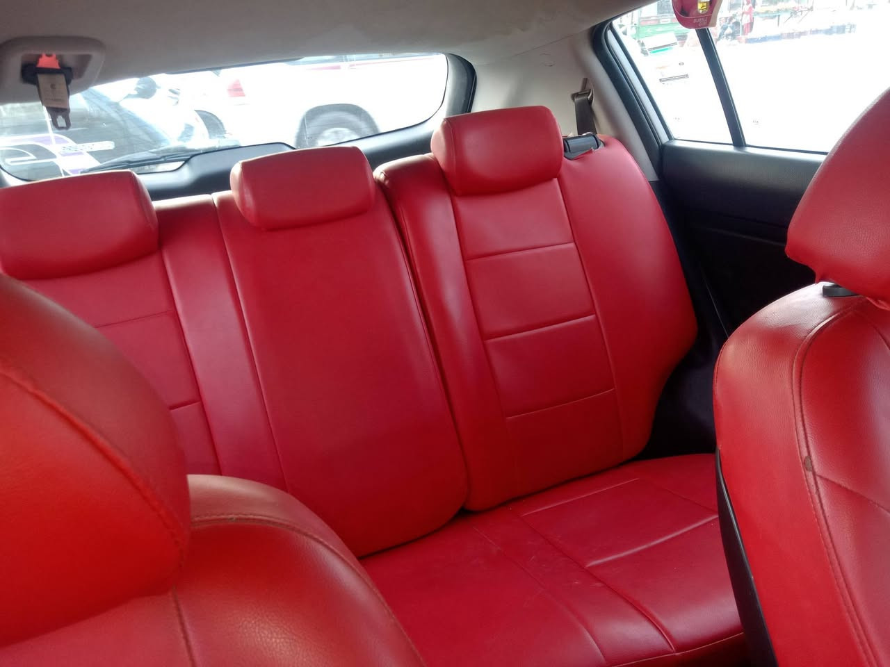 سلام عليكم
سبورتج 2015خليجي 
مبدل بيه بس بنيد اثر عمود وكع ع بنيد 
موضح بالسونار بالمنشور 
ماشيه 93
السعر 160وبيه مجال
مكان السياره بغداد
‏‪0 770 659 2789
