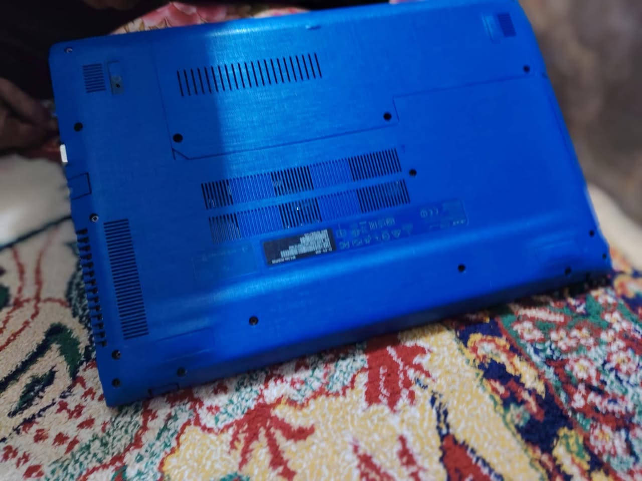 قيم واخذ حاسبة للبيع مكان جسر ديالى رقم ***********
