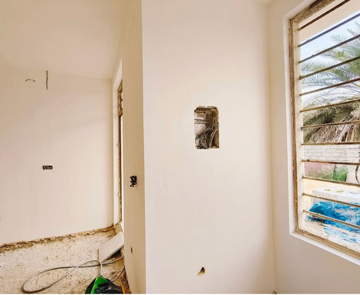 سلام عليكم... جزء من عملي جص وبورك درجة اولى لتواصل
عبر الهواتف اثير. واتس.***********.. 
اسياسيل واتس.............. ***********..
