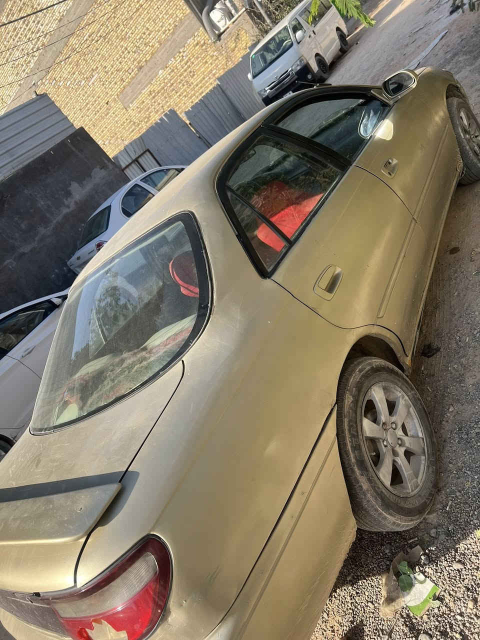 كارينا ياباني موديل ٩٢
كارينا ياباني رقم قادسية راعيها نجف 
كير اوتو سعرها ٣٥ وبيها شويه مجال 
تخم تايرات كير حدادية وسط كهربائيات كلها شغاله 
راعيها يريد مداور مكينة تبخر 
مكاني نجف حي النداء *********** 
مستعجل ع البيع ما متواجد ع الفيس
