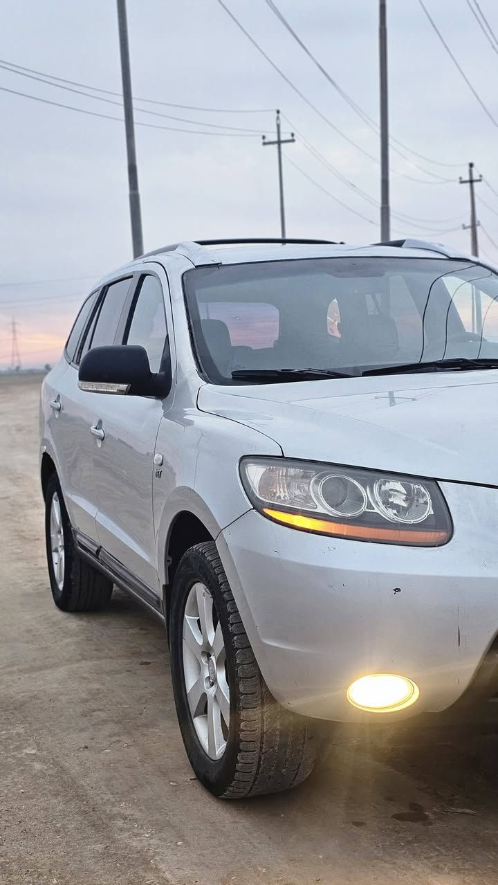 السلام عليكم

للبيع ادوات 
نقد .اعتذر عن الدين.
السعر50قفل
سنتافي موديل ٢٠٠٧ 
محرك كاز بلادي سوبر
كير اوتو .شرط
مرقم اصولي . تستلم حصه كاز
٤٠ لتر يوميا
محرك شرط سوبر جديد 
تخم نوزلات جدد
تخم حاميات جدد
صدر جديد 
تبريد ثلج🥶
تدفئا🔥
كهربائيات شرط كله شغاله
سنتر لك ريموت شغال 
كشنات جلد 7راكب 
داخل جديد  
تدفئه بل كشن
اشاير بل مري 
حنايا عفش
مكاني تكريت .حي الناعمه.
*********** واتس شغال
اغلب الوقات الجهاز مايتحصل بسبب ضعف الشبكه
