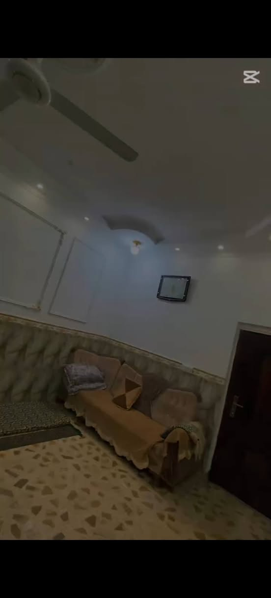 على بركة الله 
مشتمل طابقين فول مساحه 150م يحتوي على اربع غرف نوم مع ملحقاته سند 25 السعر 89مليون للاستفسار اكثر مراجعه مكتب الصفاء ***********
