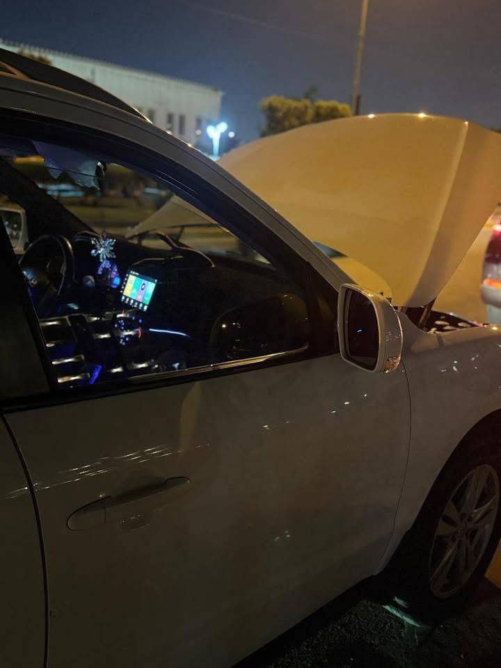 سلام عليكم
2011
محرك 4
سلايد 7 راكب خليجي
140 قفل
***********
