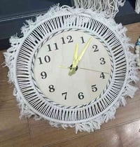 ساعة جدارية • مكرميات منوعة • بغداد الوزيرية