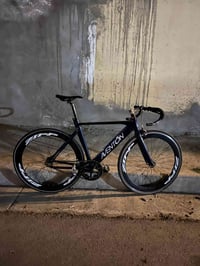 🚴 للبيع بايسكل Fixed Gear / تراك – موديل مميز 🚴 شرط المكينه بس ثنين با...