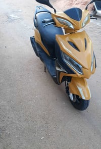 من رخصة الادمن دراجة سكنس ٢١ للبيع  شغالة وجاهزة محرك نشاط تمام دبلين ...