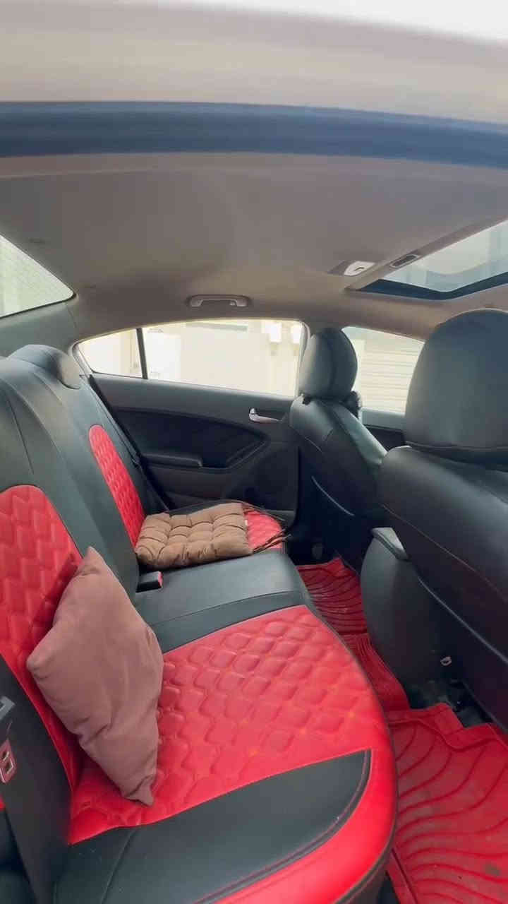 سيراتو 2018
رقم اربيل شركة شاهو
ماشية / 176 الف
محرك / 2000
بدون صبغ 
فتحة قمارة 
كشنات قماش جلد احمر تركيب
كامرة خلفية 📷
لد يشتغل مع السايد بريك
السيارة مكفولة ( ماعدا دحجة بسيطة جداً باب السائق ، دعامية امامية مبدلة بدون ضرر خلف الدعامية ، دحجة بسيطة دعامية خلفية )
السيارة مداخلة صناعي ومابيها اي عطلات ولا اضافات على المحرك
مكاني / نجف 
للتواصل / ***********
