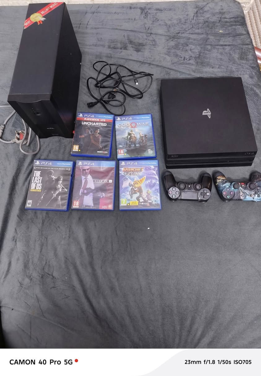 السلام عليكم بلي فور برو واحد تيرا مع اقراص واضحه و يو بي اس مكزما قبل شهر بدلت بطاريات اصليه شاهد الله جهاز كلش نظيف ما داخل تصليح ابد بدون كارتون السعر  310وبي مجال بسط  الاتصال*********** مكان بغداد
