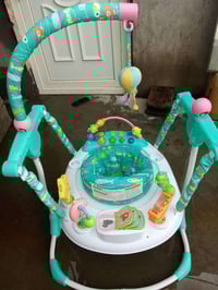 أثاث أطفال • للبيع