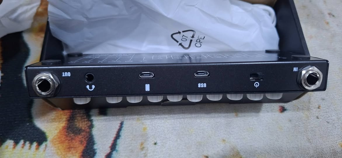 سوالف مال ناس فنانين سعر ٢٠ الف
***********
