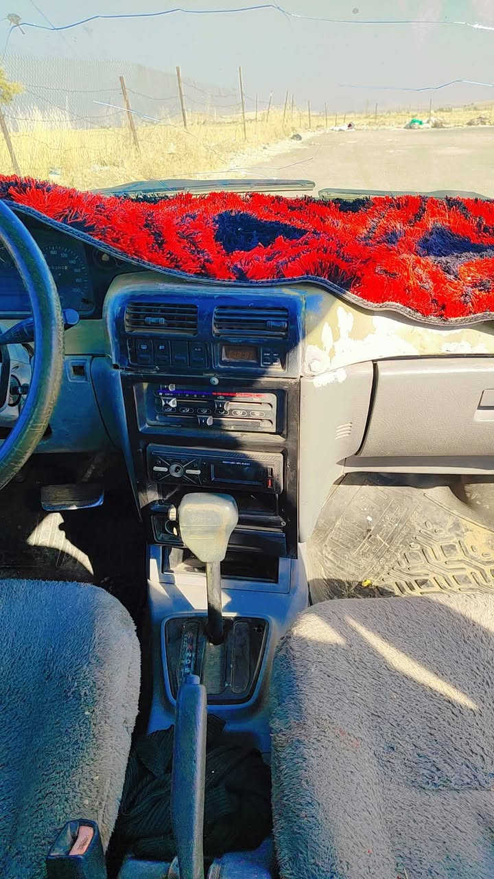 كياسيفياموديل ١٩٩٣مه كينه 8توبه خ كيرتوماتيك ئارم بلاستيكى هه ولير جوارتايه وويلى لوك بى ته قه وره قه يه كيرومه كينه ى بيعه يبب سعرى 22 گه لاشوين شاره زوور***********
