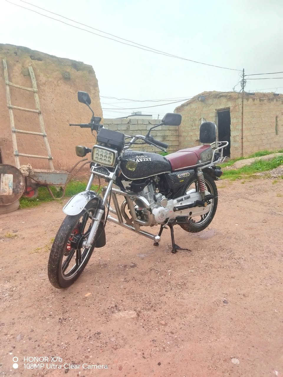 السلام عليكم
موطو سافانا للبيع 
موديل 2022
السعر 550الف دينار 
الاستفسار الاتصال ***********
