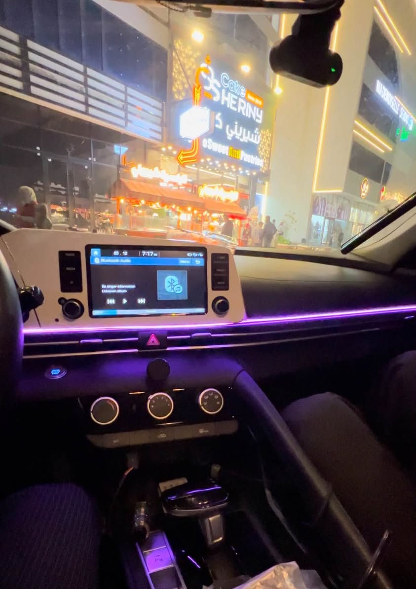النترا مكينة 1500 دبل نوزل رقم مميز 95096
السيارة جديدة بـ ليبل الشركة كفالة عامة السيارة ما متعوبة من الدوام للبيت بانزينها كله محسن ودهنها من شركة الجزيرة بالجزائر من اول ما طلعت من الشركة لحد اليوم ماشية 33 الف كفالة عامة من كل شي بيها ملاحظة جداً صغيرة بارد على گد اربع اصابع بدون شخوط وبدون تكحيل وبدون اي شي شرط السيارة عبالك توها طالعة من الشركة مهتمين بيها كلش 

ليد متصل دشبول متغير بجهاز تحكم و مدوشم الارضية والصندوگ وتايرات جدد توني مستبدلهن 
موصفات السيارة معروفة فول بصمة وفتحة والموصفات الاخرى عنواني بصرة زبير براحة النقيب قرب المحكمة

متوفر واتساب فقط ***********
————————————————————

  السياره بعدها بنايلون الشركة 
المواصفات فوووول      .      محرك 1500 دبل نوزل دوش 
شاشه ديجتال 
بصمه  عدد 2                         جام عل ريمونت اوتو 
كشنات جلد 
هند بريك بصمه         
اوتو هولد                  
فتحه سقف                   
محرك 1500دبل نوزل                            
حساس لايت 
حساس خلفي بلادي 
حساس أمامي بلادي 
تبريد قطعتين
كاميرا خلفيه بلادي دواره
جي بي اس
نضام تشغيل الكاميرات 
شاشه  كبيره اصلي ابل كار بلي 
نضام ترحيب مري شفط
نضام مود درايف إيكو وسبورت و عادي
تحكم ستيرن فول 
ويل كب كروم حجم 17
لد امامي نهاري
 شباك نيكل
مانع انزلاق
مانع انحدار 
لايت عدسات زنون 
ايرباكات
جهاز موازنه ABS
كشنات حظن جلد اسود السياره بوضع الشركه
