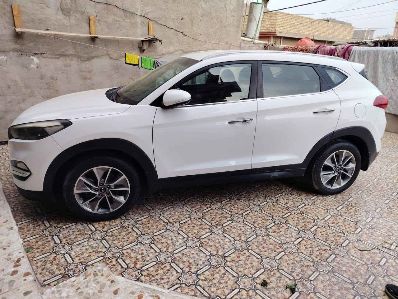 سلام عليكم توسان موديل ١٨ خليجي رقم بابل مكانه بابل جبله التواصل على هذا الرقم ***********
