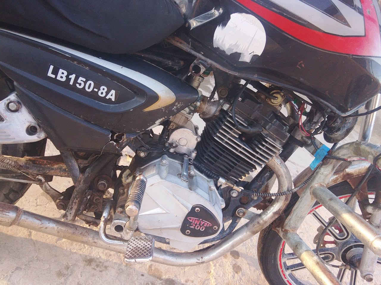 بونده نضيفه مرتبه كلوبات شغله كامله تشتغل نص هندر مو سلف  موديل 16البيع سعر 250بيه مجال حك جيتك تدلل ***********
