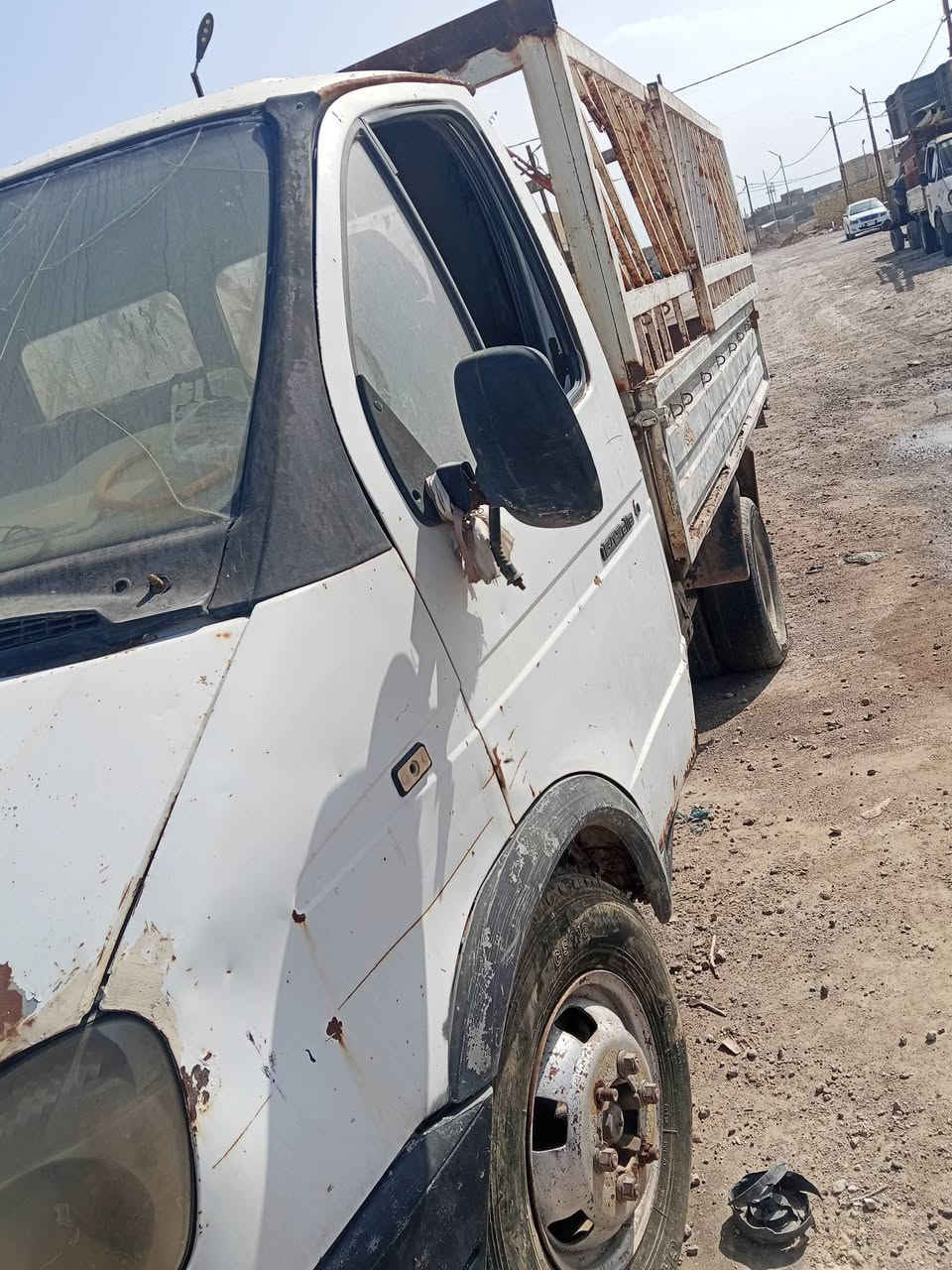 سلام عليكم حياكم الله كازيل البيع سياره شغاله بس بيع كوم حديد فقط مداور تكفل مداور
واسط نعمانيه ***********
