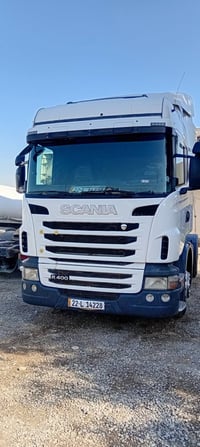 للبيع سكانيا بومه موديل ٢٠١٠ رقم جديد تحويل مباشر مسجله بل السنويه تنك...